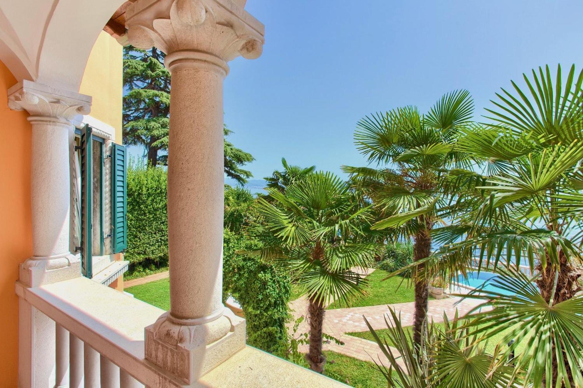 Villa Baronessa Lovran Exterior foto